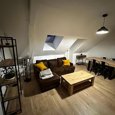 La Nouvelle Ecole Apartamento Ruille-en-Champagne Exterior foto